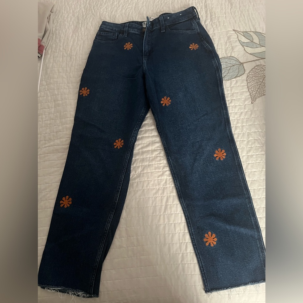 Hollister Flower Mom Jeans